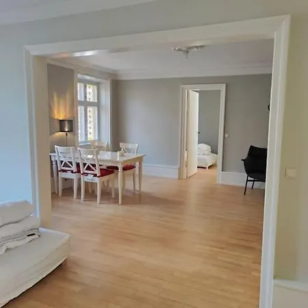 Appartement Glarmester I *
