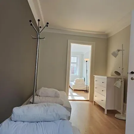 Glarmester I Appartement *